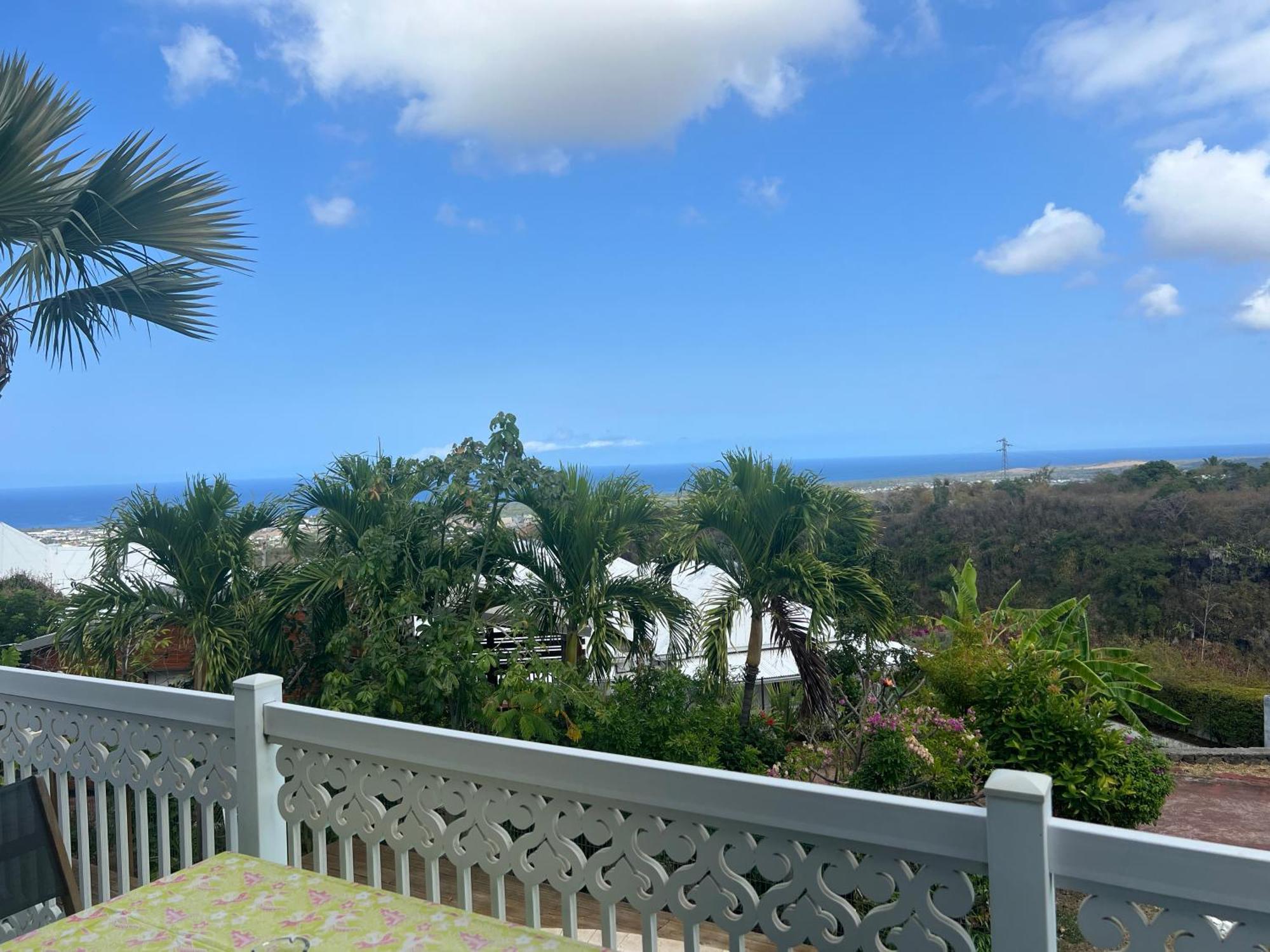 Bed and Breakfast Ravine Bleue Etage Riviere Saint-Louis Экстерьер фото